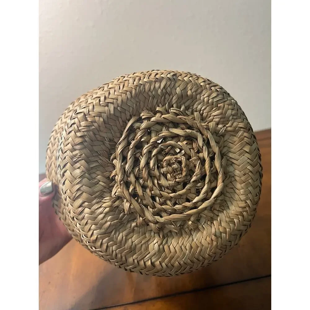 NWT Soft Seagrass Basket